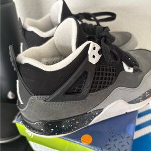 Nike Kids Black and Gray Sneakers